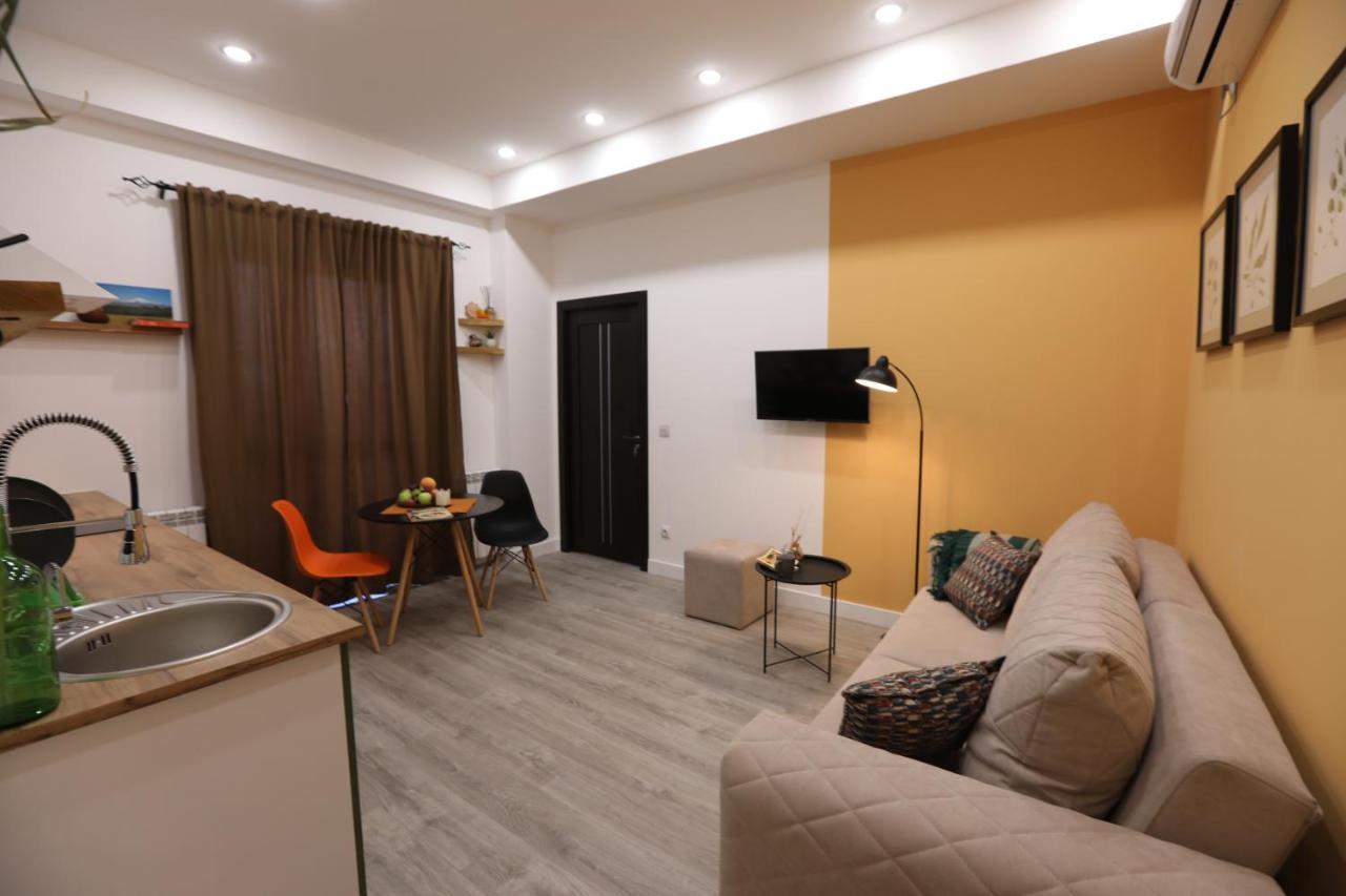 יירבאן Hotelise I Tulip Apartment מראה חיצוני תמונה